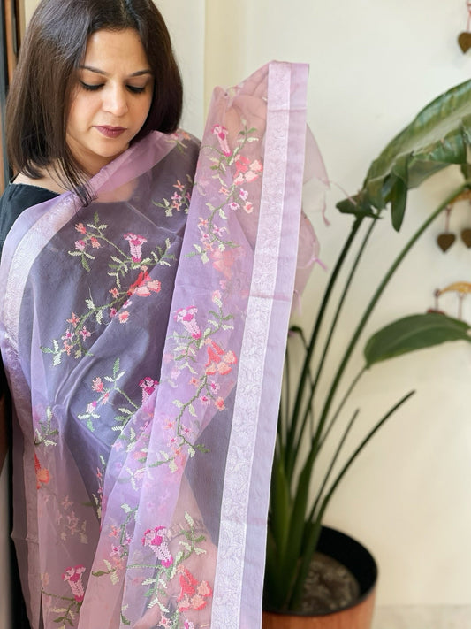 Lavender Organza Dupatta with Thread Embroidery - Masakalee