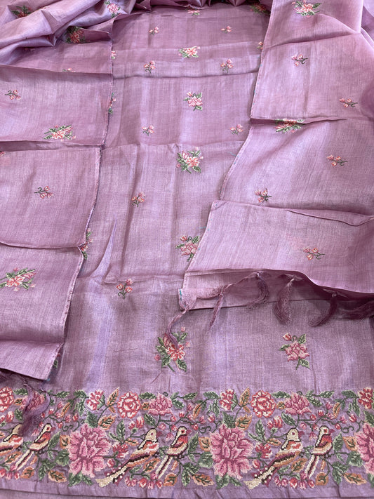 Lavender Suit Set with Cross-Stitch Embroidery in Pure Tussar Silk - Masakalee