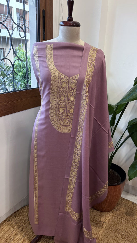 Lavender Winter Suit Set with Aari Work in Pashmina Wool - Masakalee