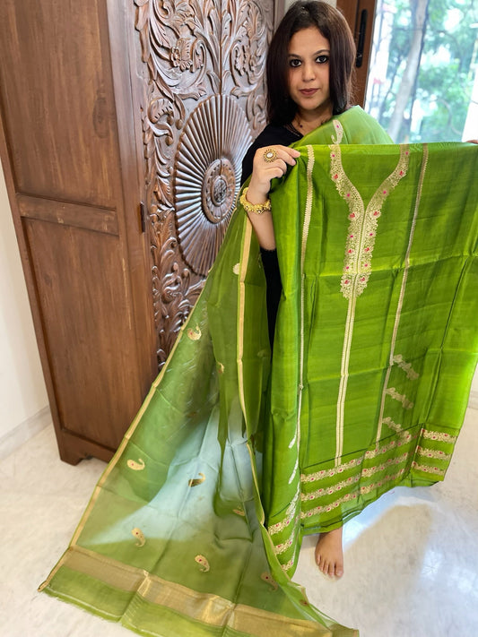 Leaf Green Designer Banarasi Suit Set in Pure Silk - Masakalee