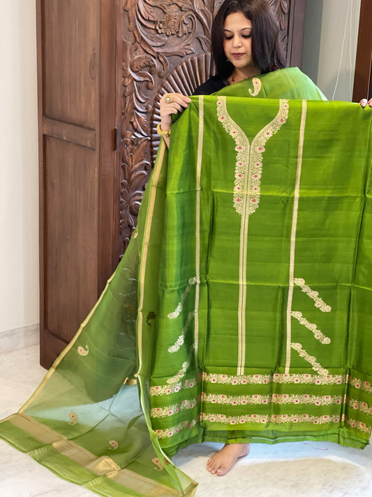 Leaf Green Designer Banarasi Suit Set in Pure Silk - Masakalee
