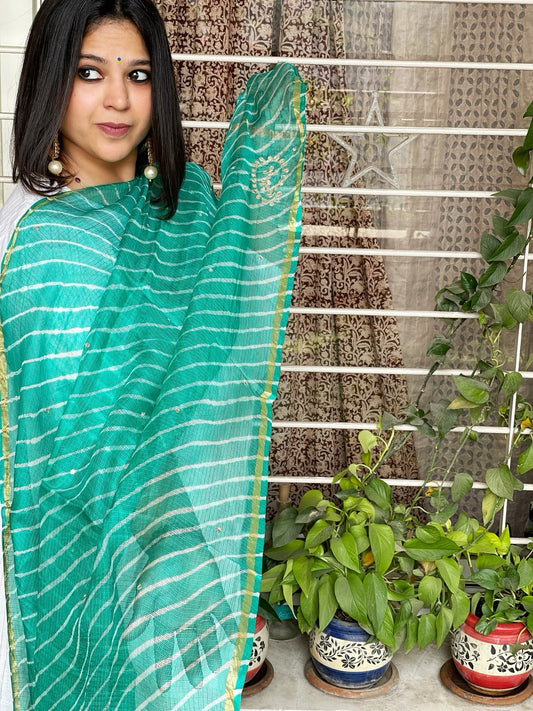 Leheriya Dupatta with Gotapatti Handwork - Masakalee