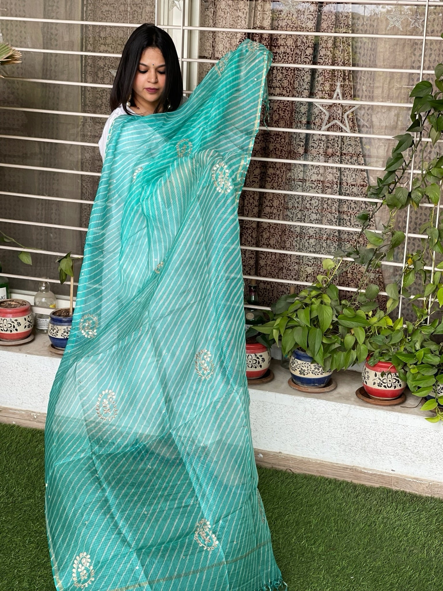 Leheriya Dupatta with Gotapatti Handwork - Masakalee