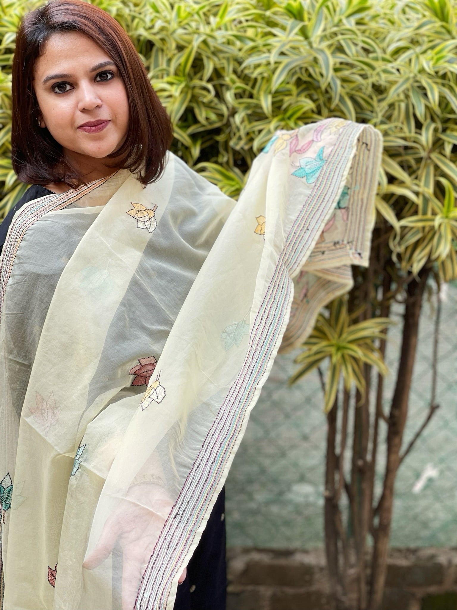 Lime Yellow Organza dupatta with Kantha Stitch Handwork - Masakalee
