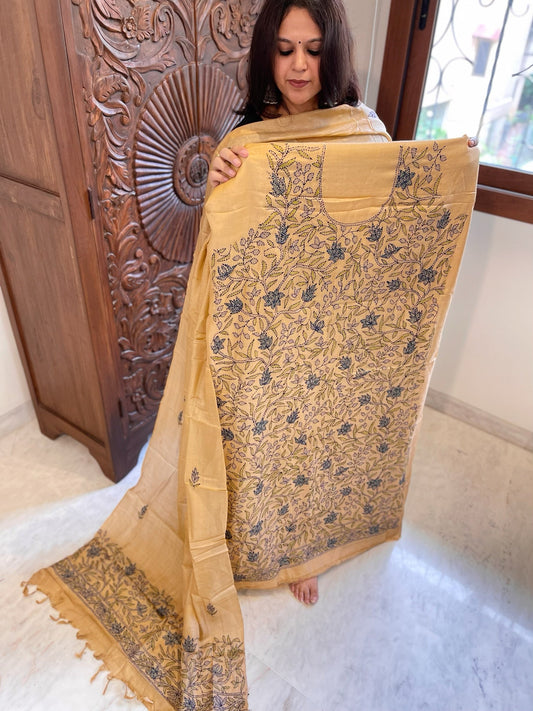 Lite Peach Suit Set with Kantha Handwork in Pure Tussar Silk - Masakalee