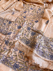 Lite Peach Suit Set with Kantha Handwork in Pure Tussar Silk - Masakalee
