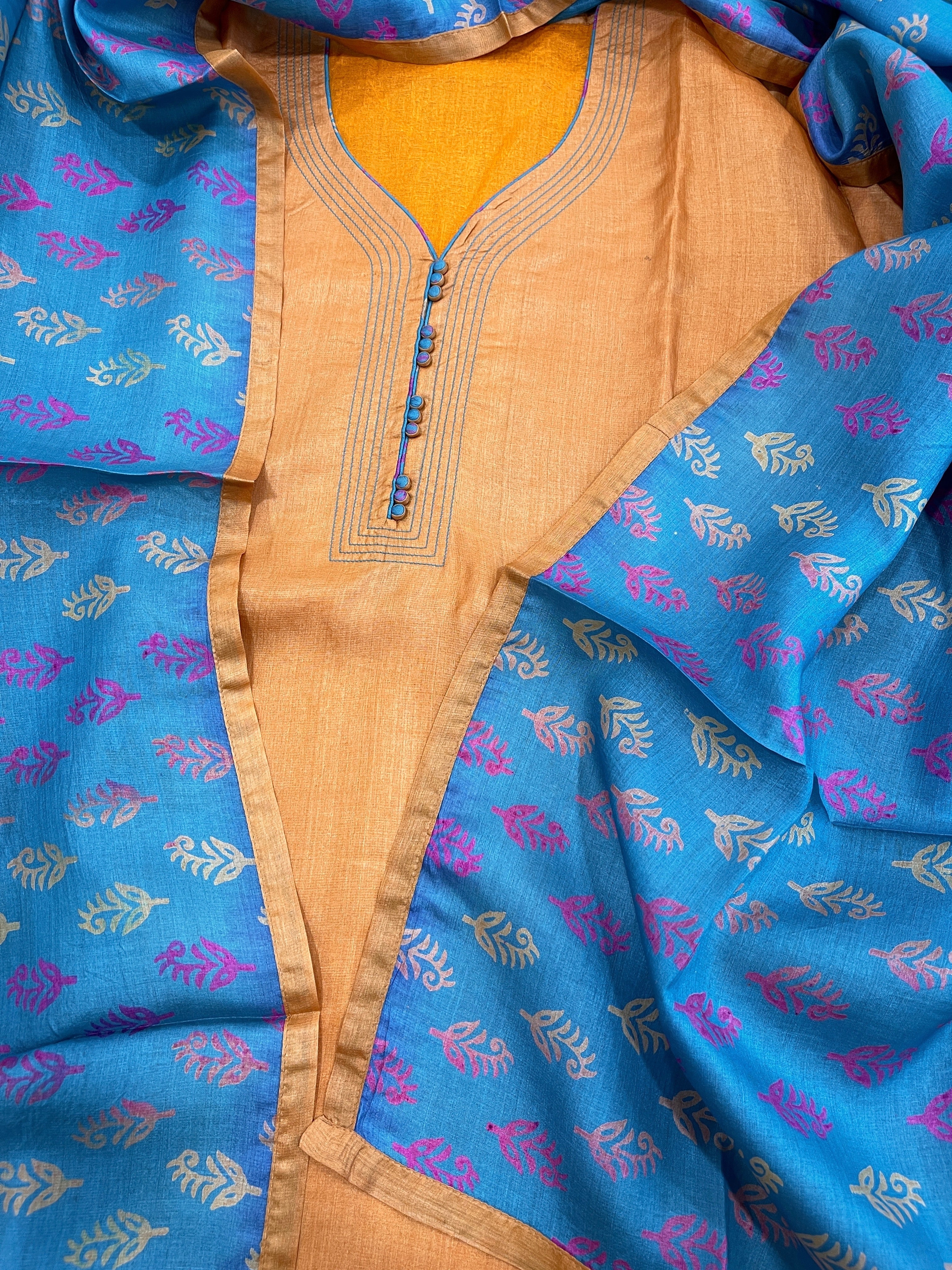 Mango Yellow Dupatta Set (Kurta+Dupatta) with Handblock Print in Pure Tussar Silk - Masakalee