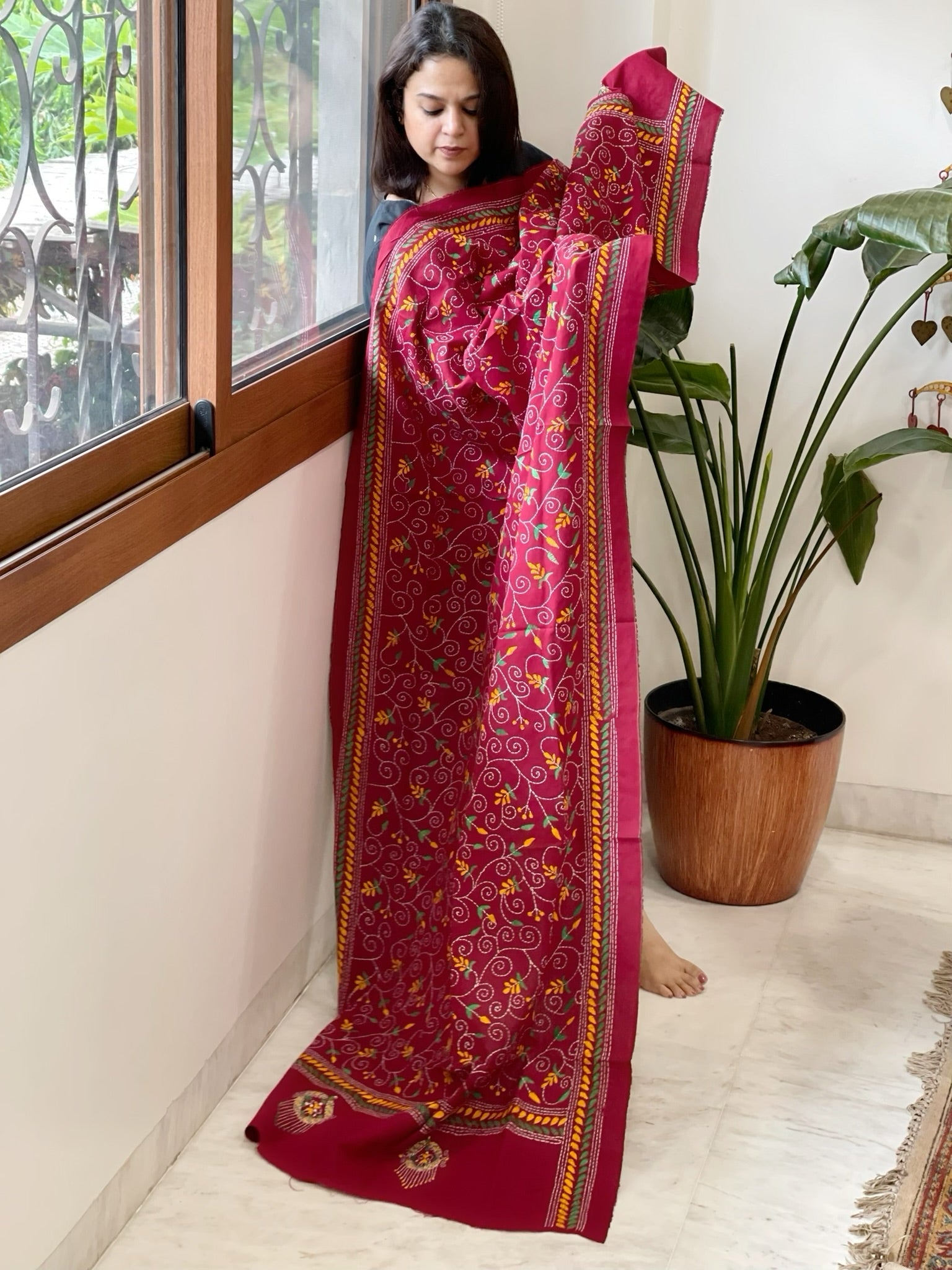 Maroon Handmade Kantha Dupatta in Pure Cotton - Masakalee