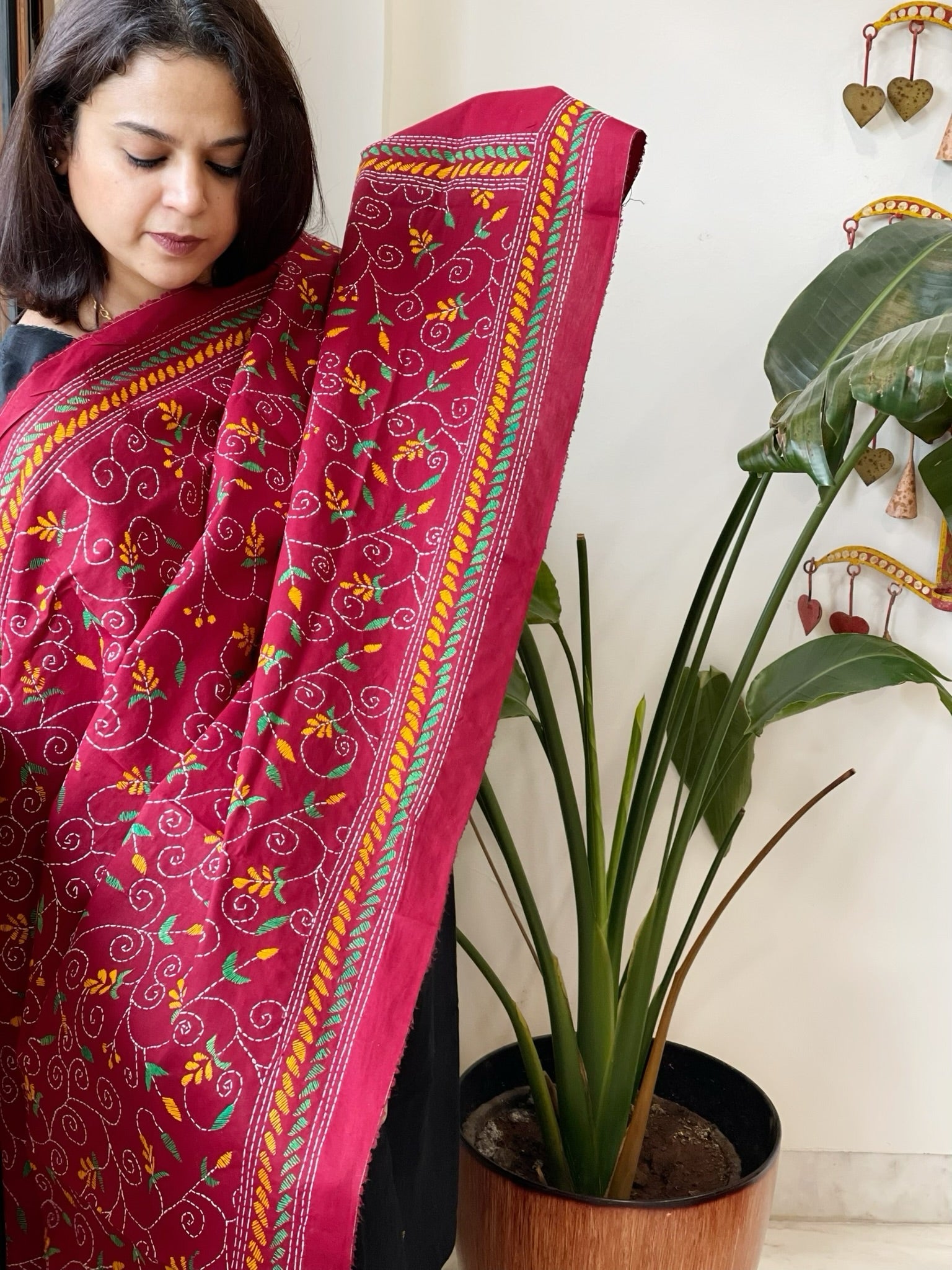 Maroon Handmade Kantha Dupatta in Pure Cotton - Masakalee