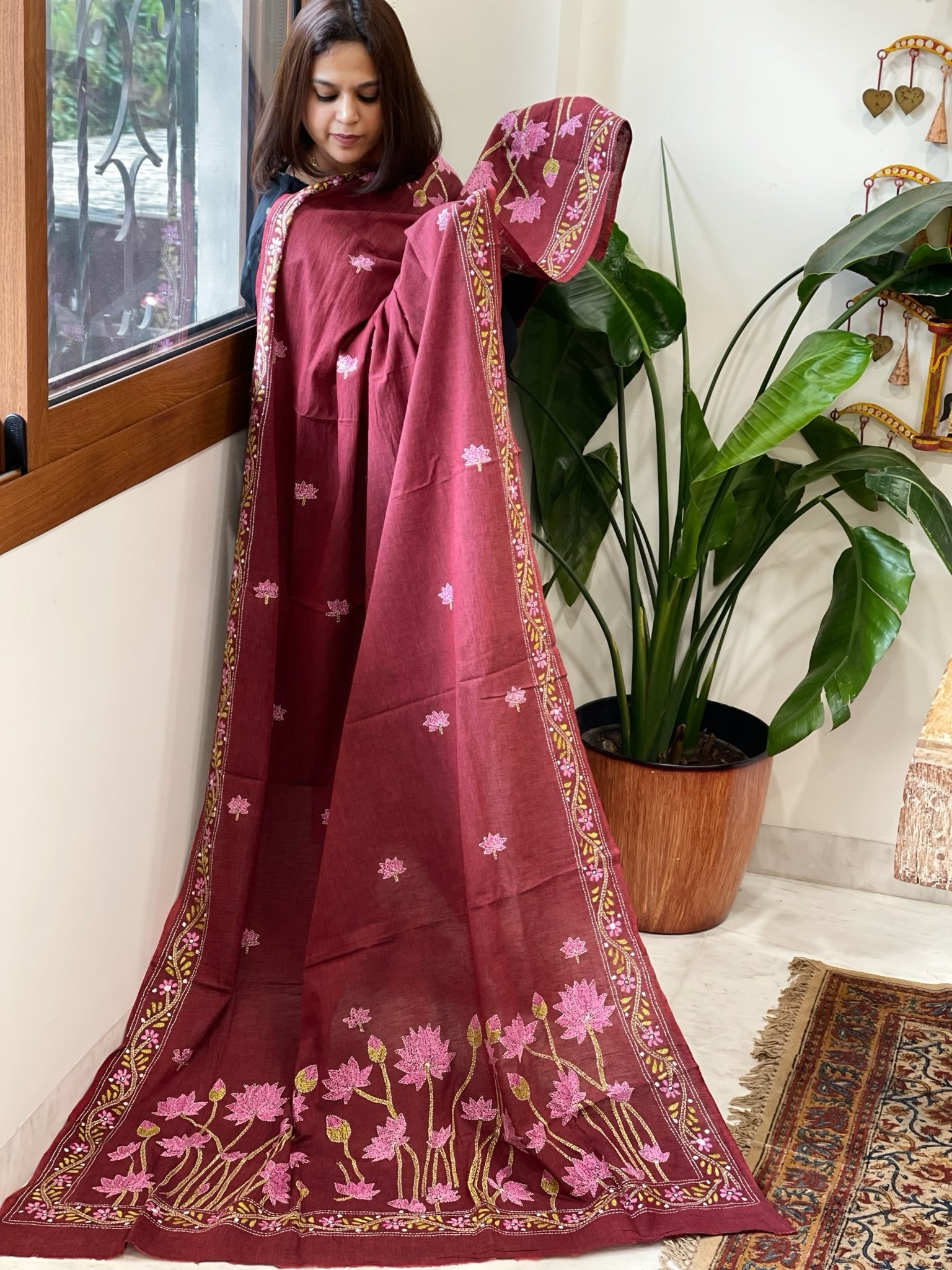 Maroon Handmade Kantha Dupatta in Pure Cotton - Masakalee