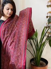Maroon Handmade Kantha Dupatta in Silk - Masakalee