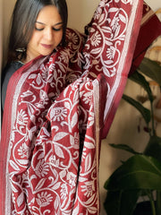 Maroon Handmade Nakshi Kantha Dupatta in Pure Silk - Masakalee