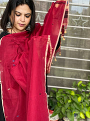 Maroon Handwoven Bhujodi Dupatta in Chanderi Cotton - Masakalee