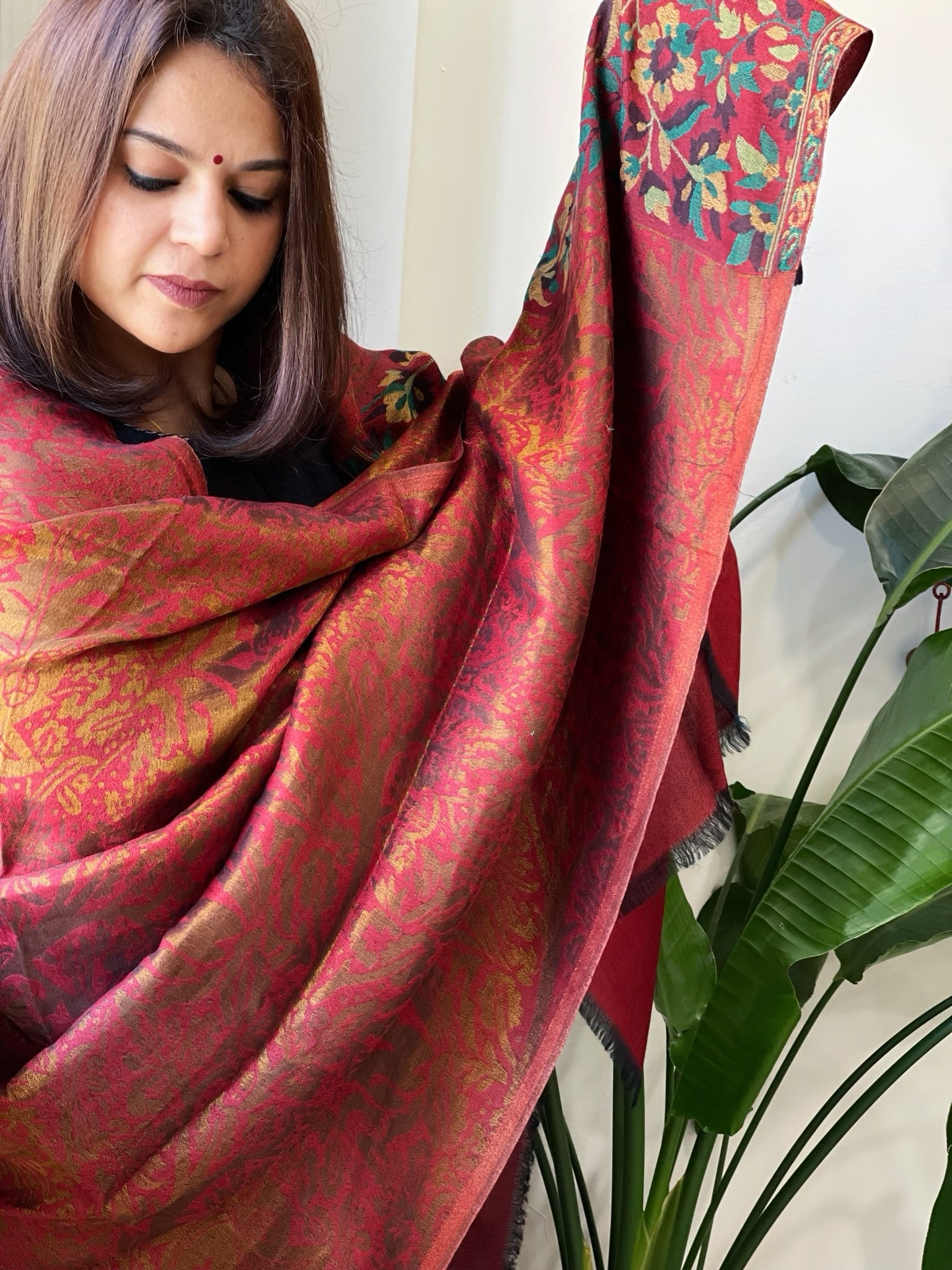 Maroon Woven Pashmina Zari Shawl with Kaani Pallu - Masakalee