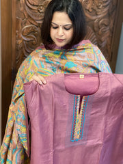 Mauve Dupatta Set (Kurta+Dupatta) with Handblock Print in Pure Tussar Silk - Masakalee