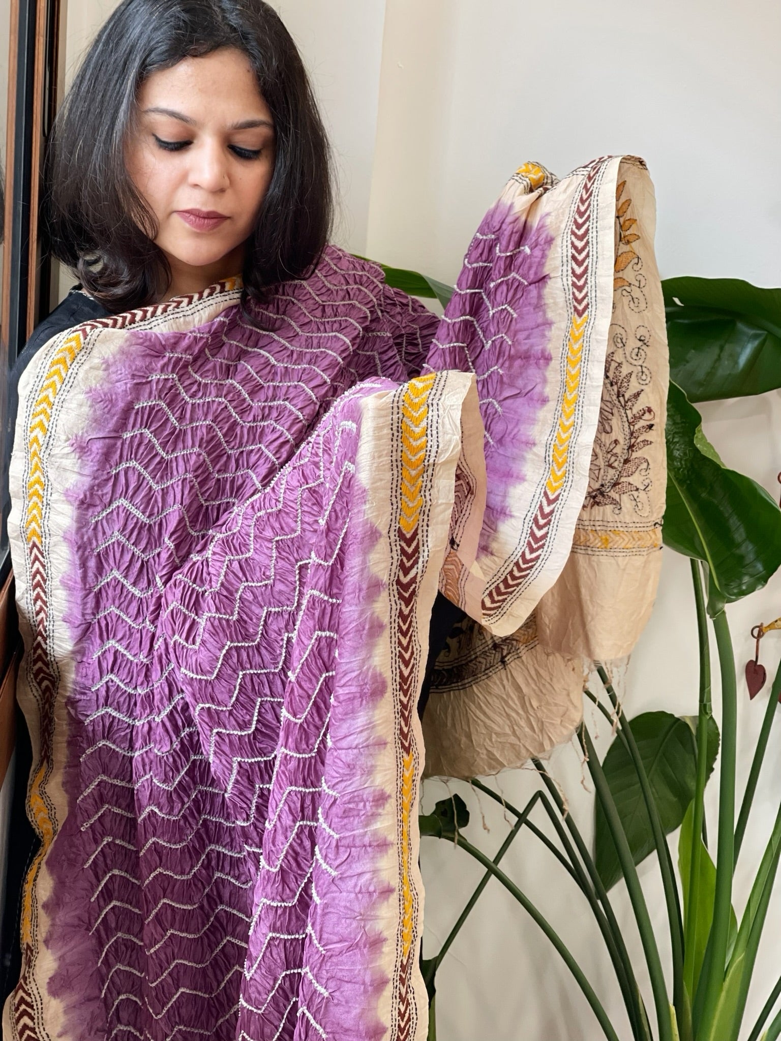 Mauve Rai Bandhej Dupatta with Kantha Handwork in Pure Munga Tussar Silk - Masakalee