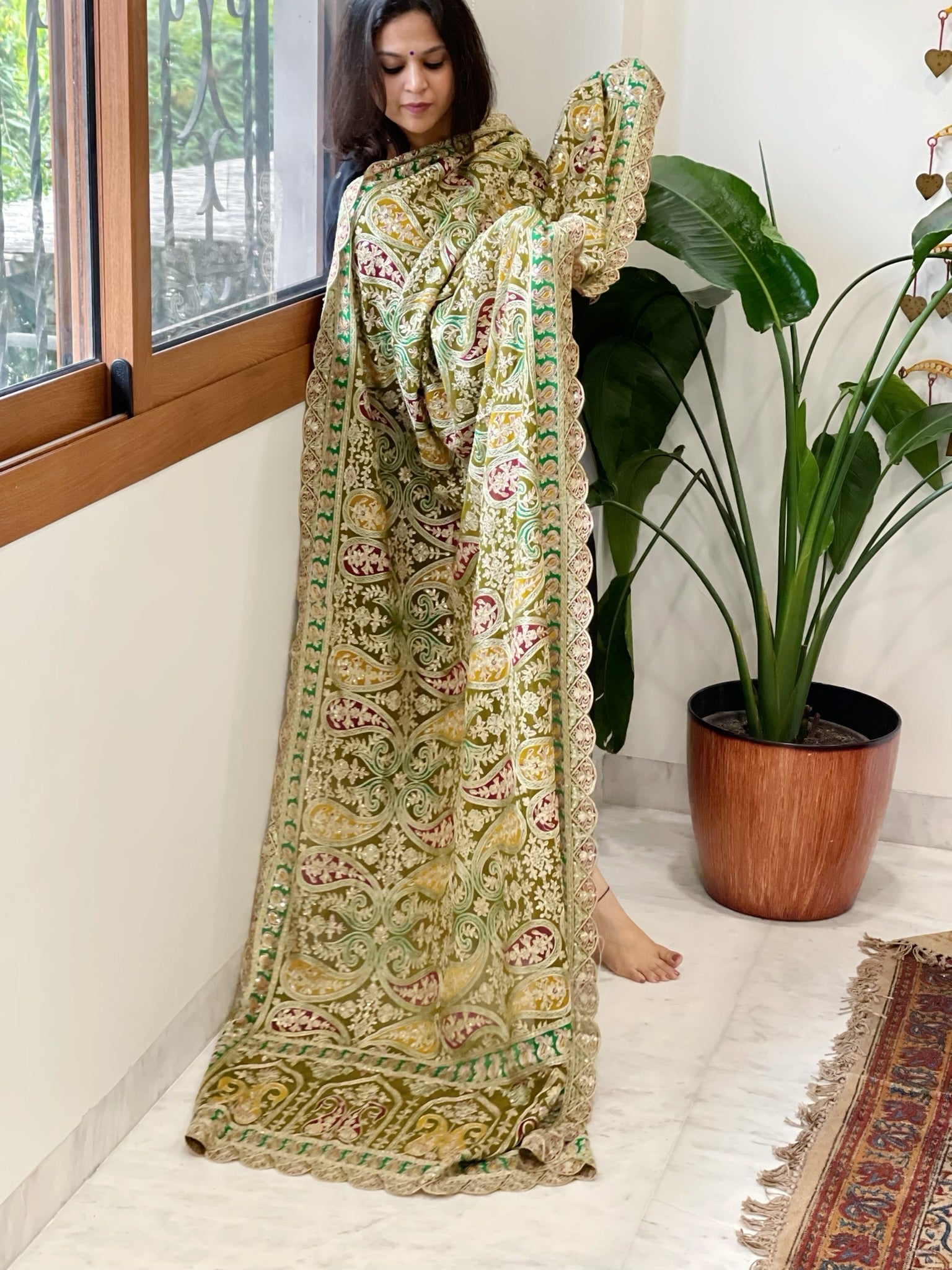 Mehendi Green Chinon Dupatta with Aari Embroidery - Masakalee