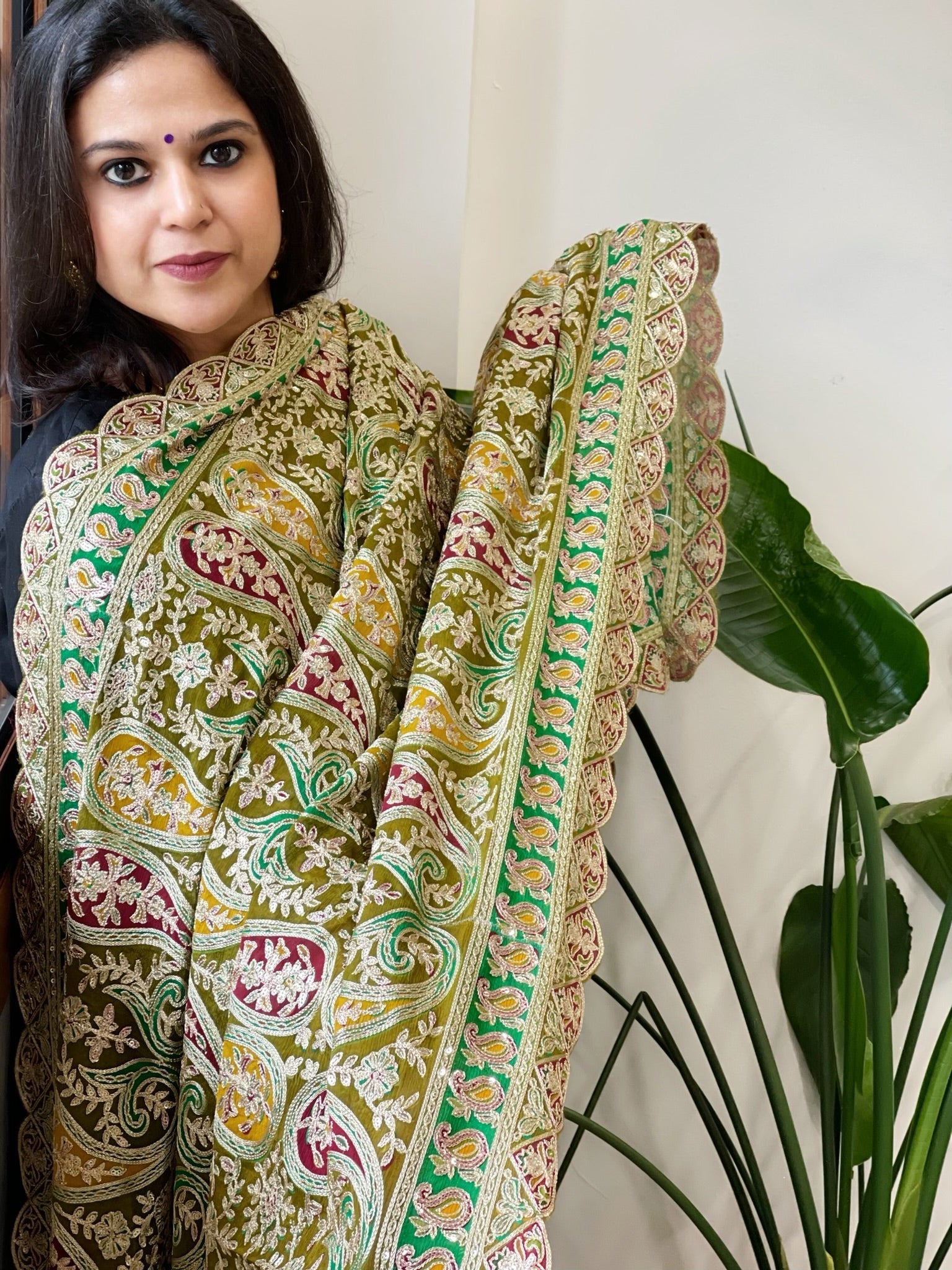 Mehendi Green Chinon Dupatta with Aari Embroidery - Masakalee
