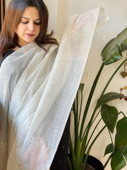 Mul Chanderi Dupatta with Thread Embroidery - Masakalee