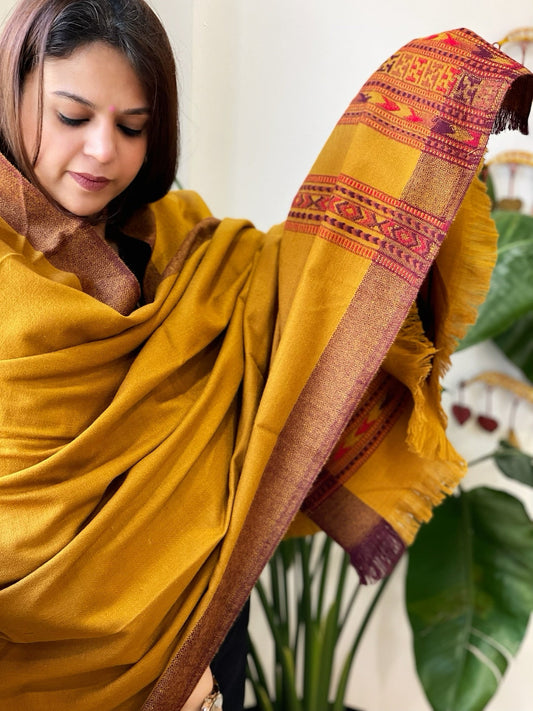 Mustard Woven Kullu Woollen Shawl - Masakalee