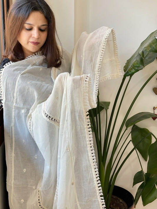 Off - White Cotton Dupatta with Embroidery - Masakalee