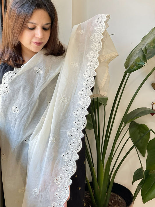 Off - White Cotton Dupatta with Embroidery - Masakalee