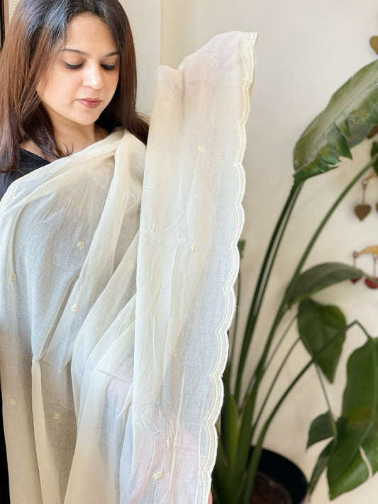 Off - White Cotton Dupatta with Embroidery - Masakalee