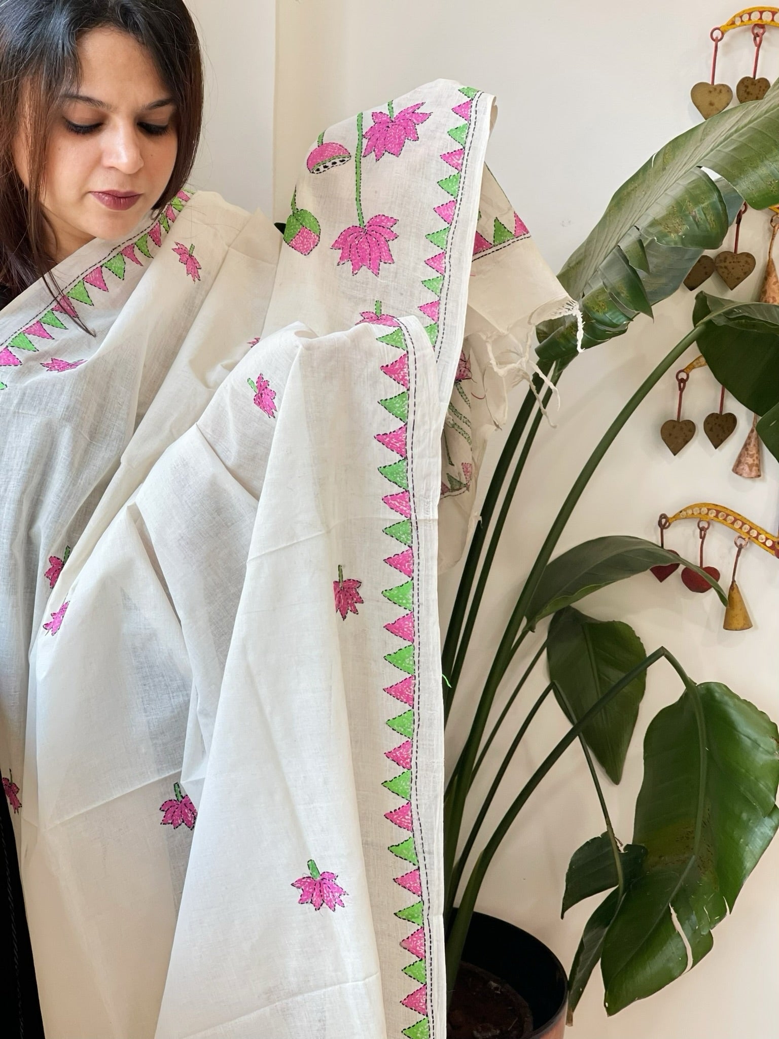 Off - White Handmade Kantha Dupatta in Pure Cotton - Masakalee
