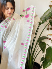 Off - White Handmade Kantha Dupatta in Pure Cotton - Masakalee