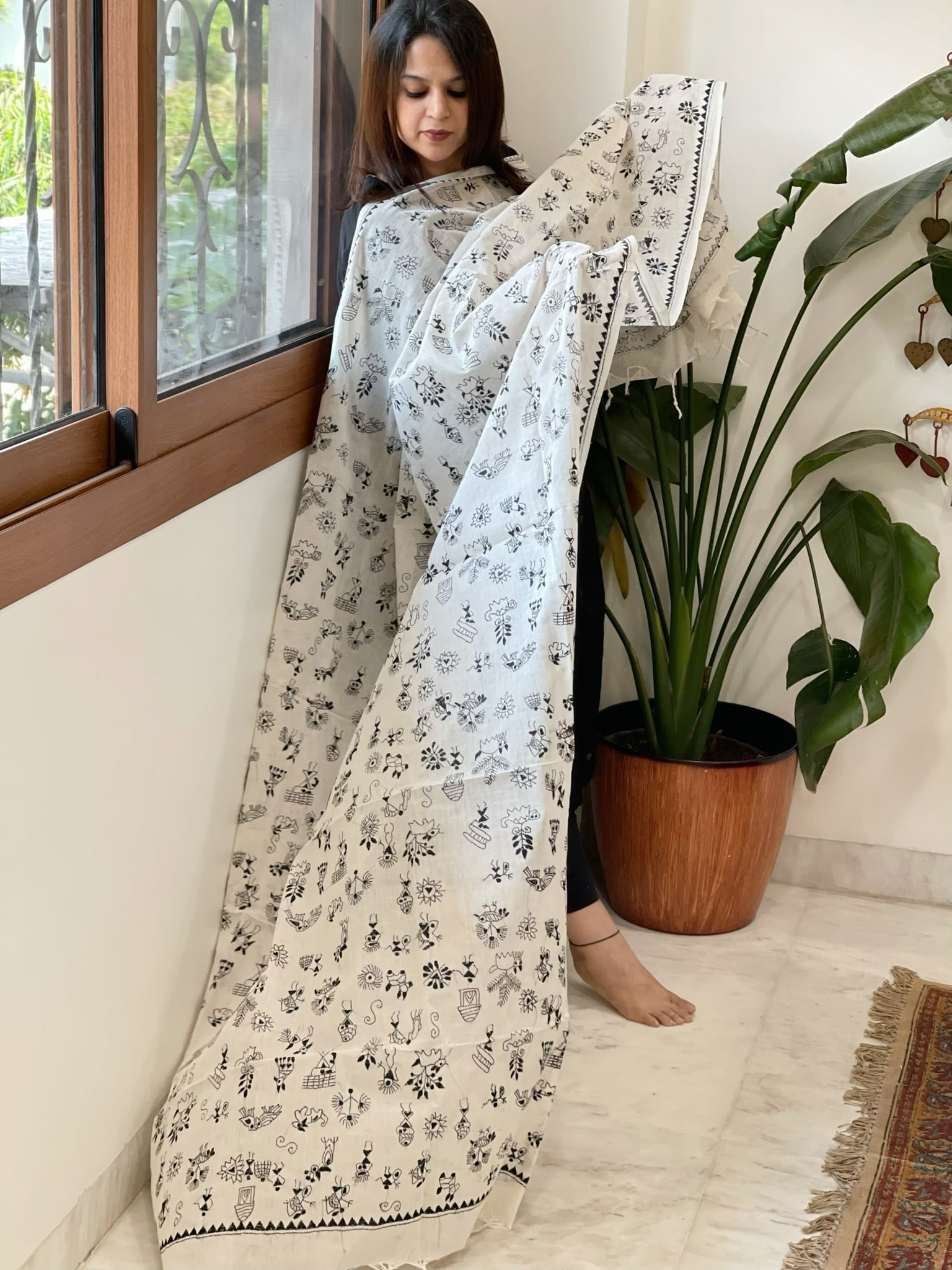 Off - White Handmade Kantha Dupatta in Pure Cotton - Masakalee