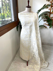 Off white, Pale yellow Applique Jaal Dupatta Suit Set in Chanderi - Masakalee