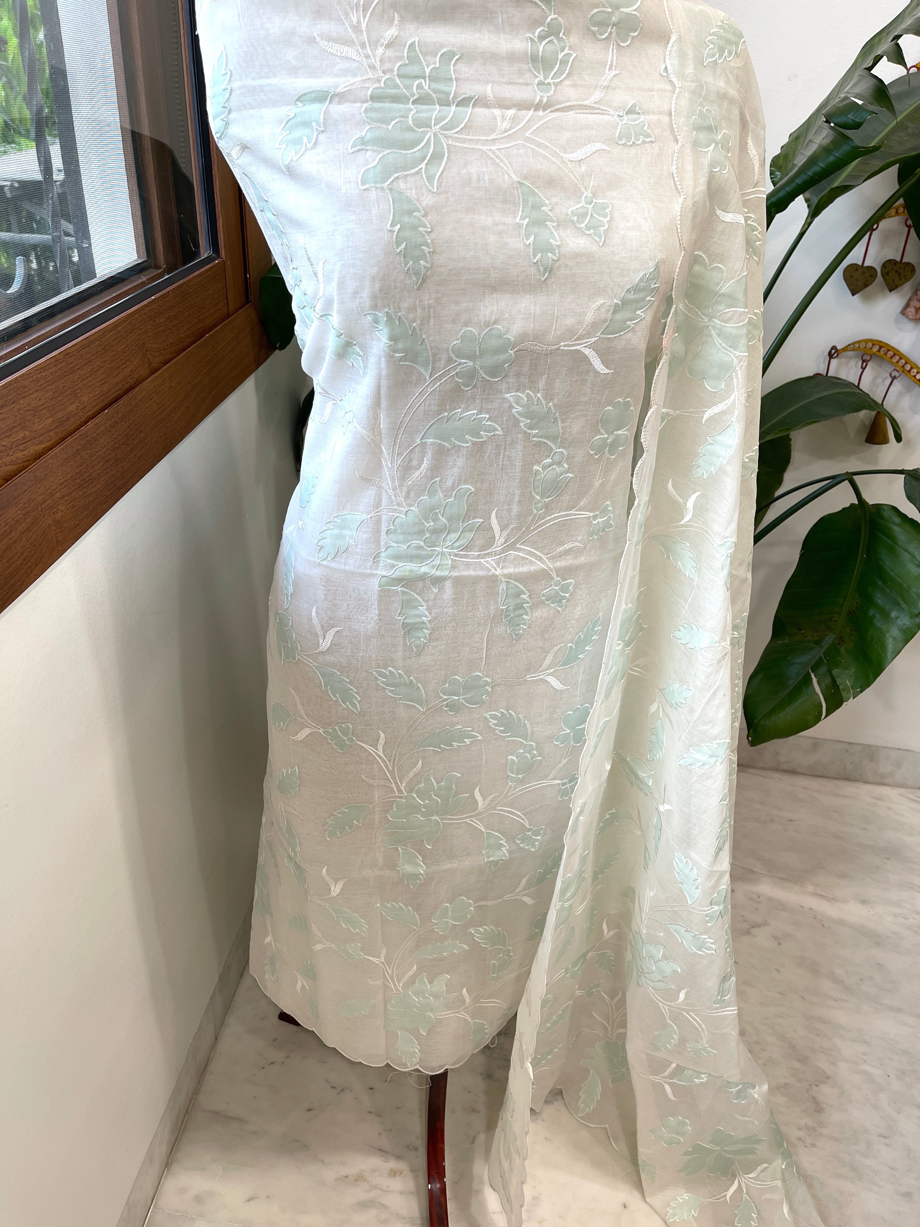 Off - White, Sea Green Applique Jaal Suit Set in Chanderi - Masakalee