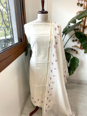 Off - White Suit Set with Thread Embroidery in Mul Chanderi - Masakalee