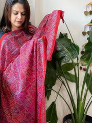 Orange Pink Handmade Kantha Dupatta in Silk - Masakalee