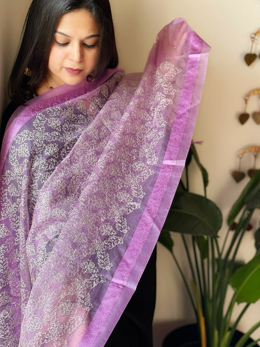 Organza Dupatta with Gold Thread Jaal Embroidery in Lavender Color - Masakalee