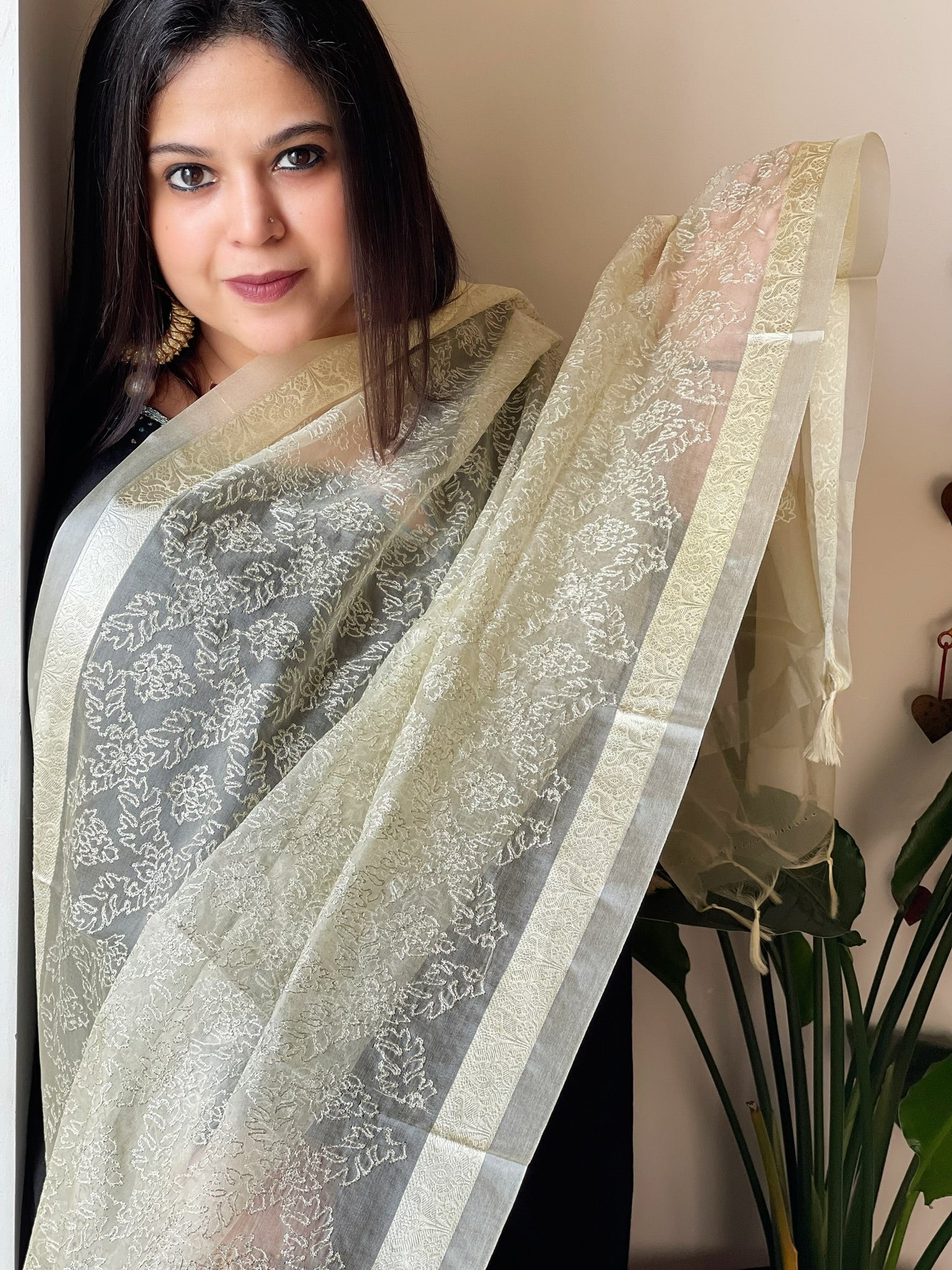 Organza Dupatta with Gold Thread Jaal Embroidery in Lite Yellow Color - Masakalee