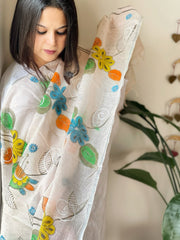 Peach Handpainted Dupatta with Kantha Stitch Handwork in Linen - Masakalee