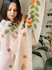 Peach Handpainted Dupatta with Kantha Stitch Handwork in Linen - Masakalee