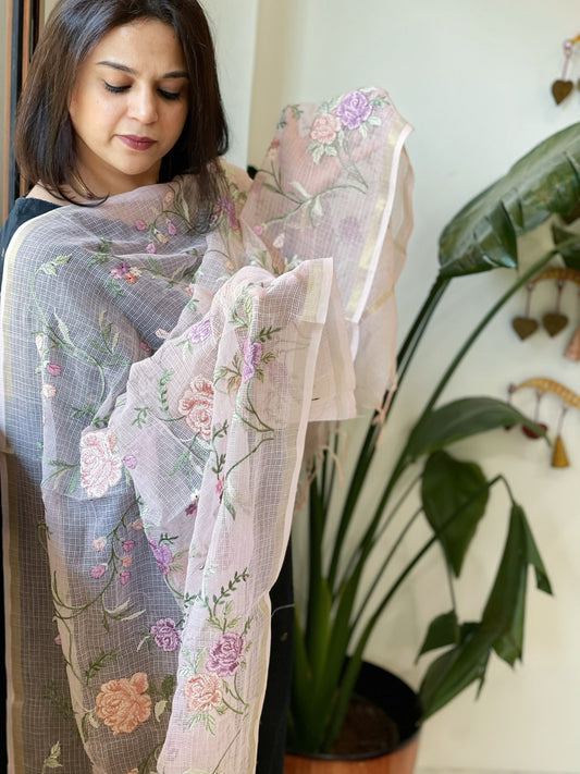 Peach Kota Cotton Dupatta with Thread Embroidery - Masakalee