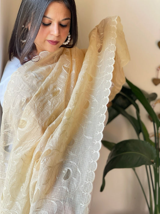 Peach Kota Cotton Dupatta with Thread Embroidery and Cut Work - Masakalee