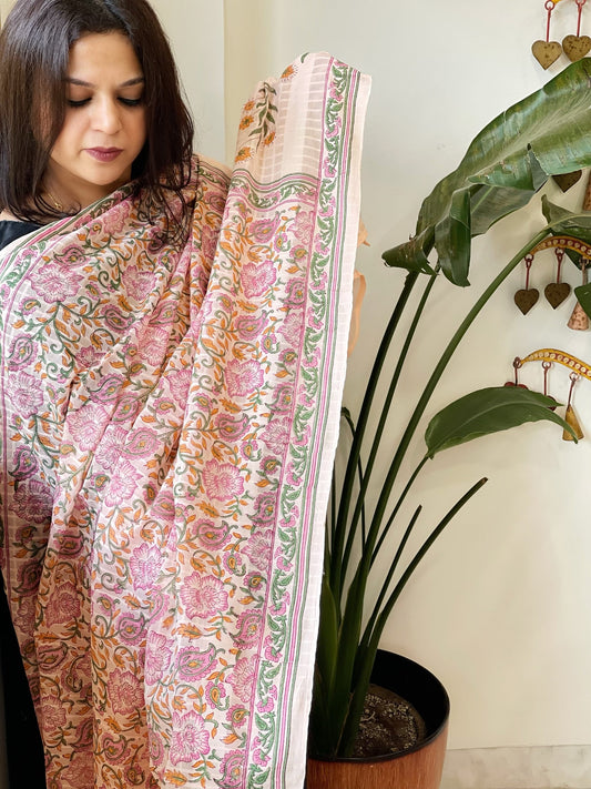 Peach Mul Cotton Handblock Printed Dupatta - Masakalee