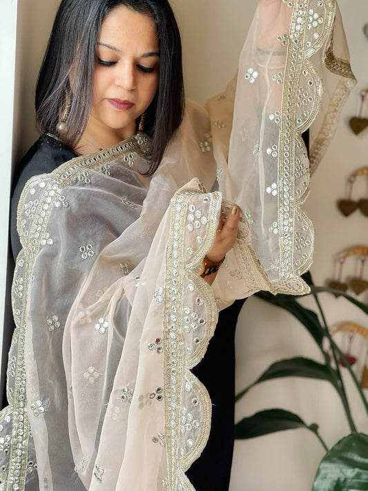 Peach Organza Dupatta with Foil Mirror Work - Masakalee