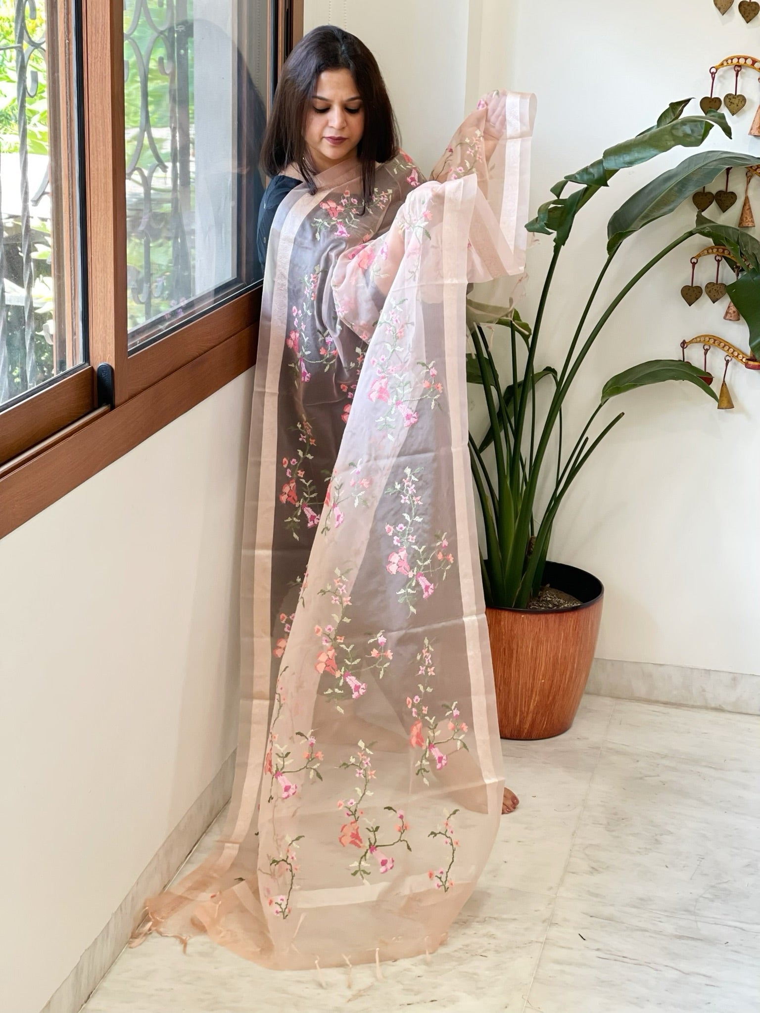 Peach Organza Dupatta with Thread Embroidery - Masakalee
