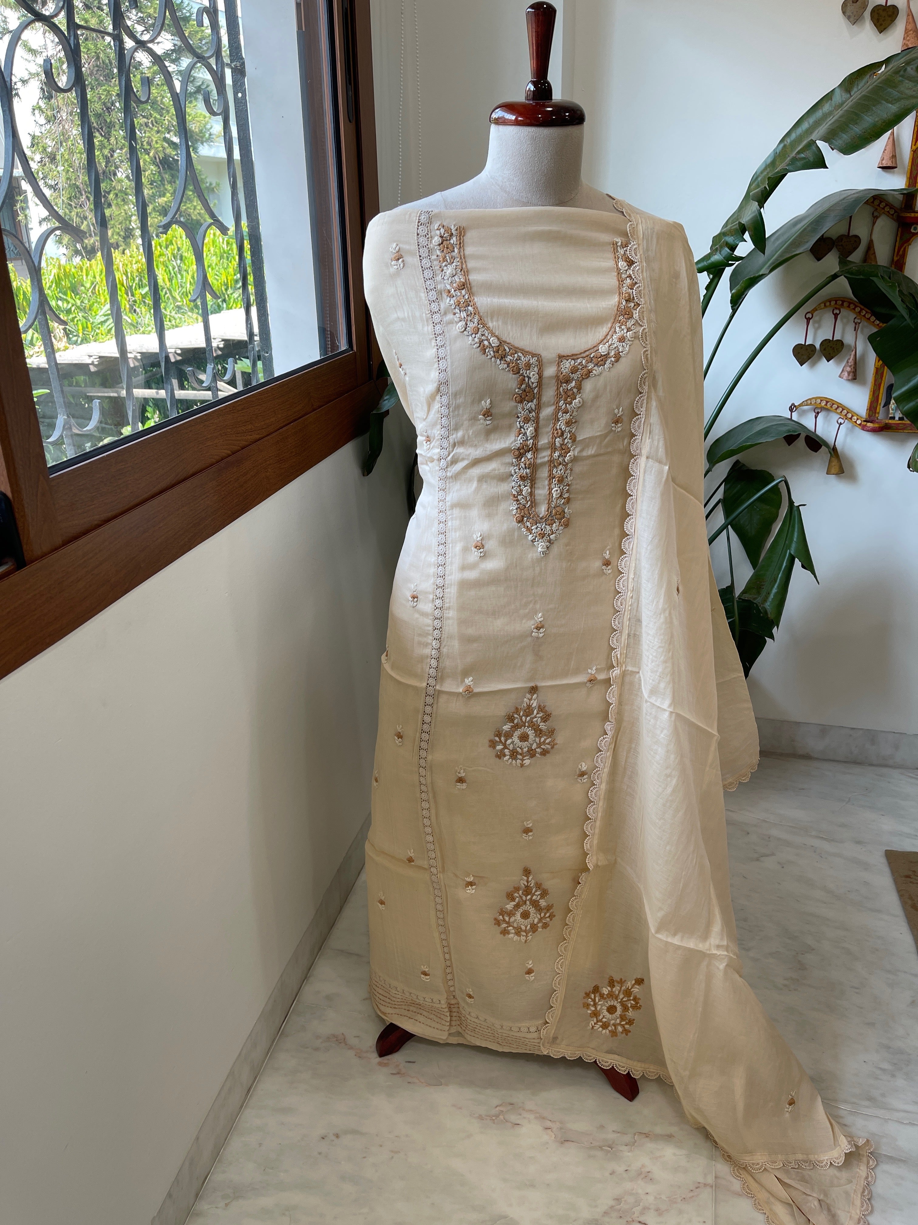 Peachish Beige Suit Set with Sequin ad Knot handwork in Mul Chanderi - Masakalee