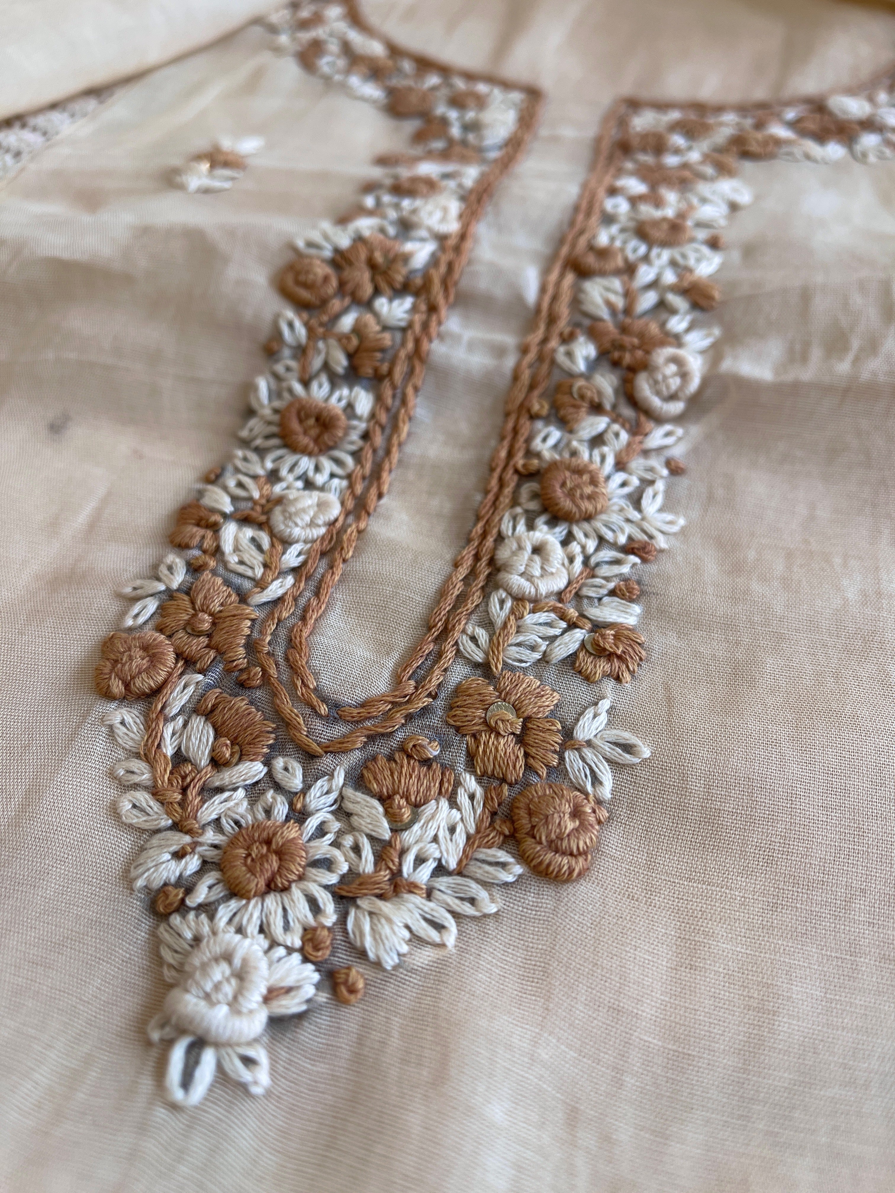 Peachish Beige Suit Set with Sequin ad Knot handwork in Mul Chanderi - Masakalee