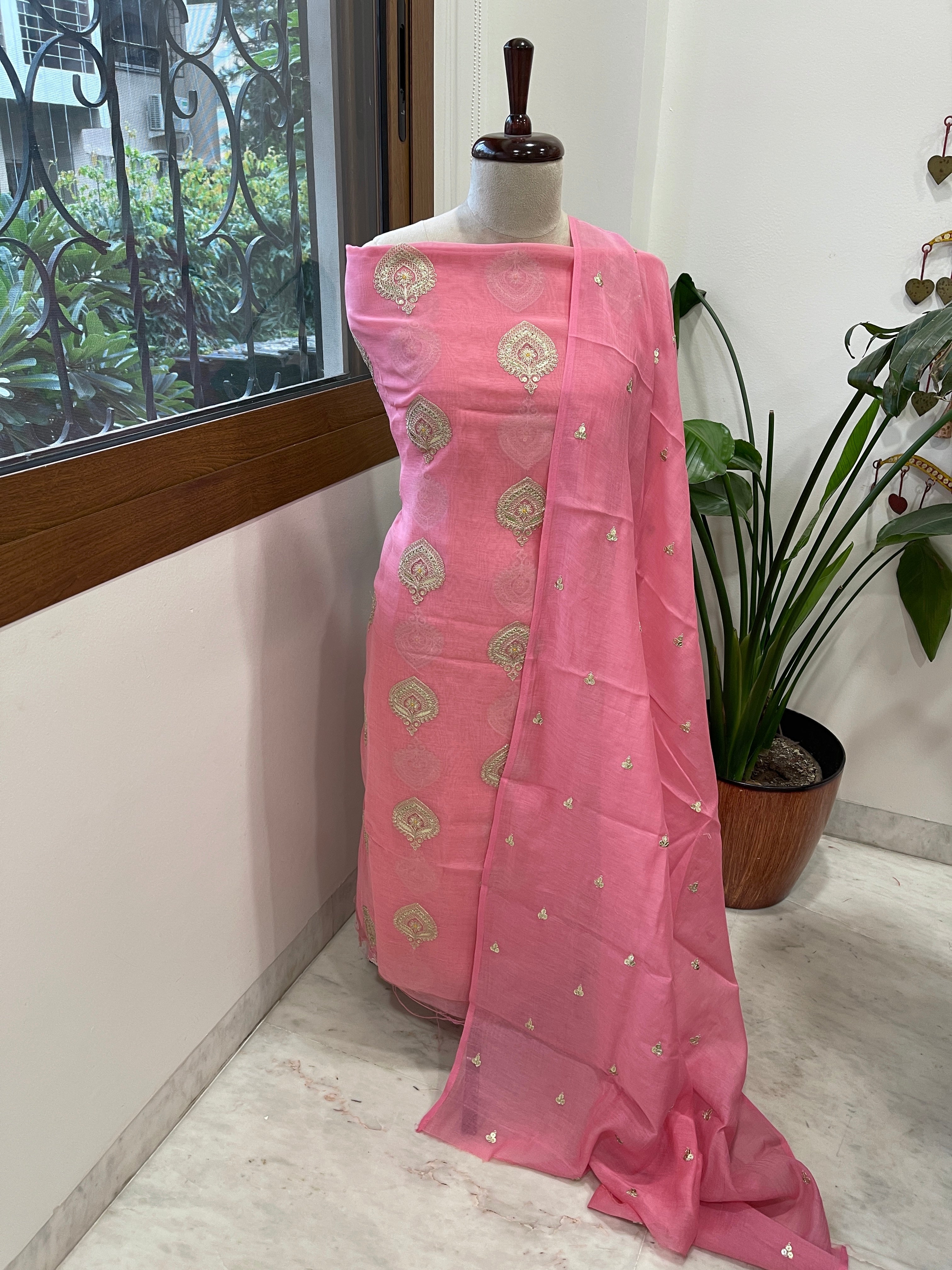 Peachish Pink Suit Set with Gold Thread & Sequin Work in Pure Mul - Masakalee