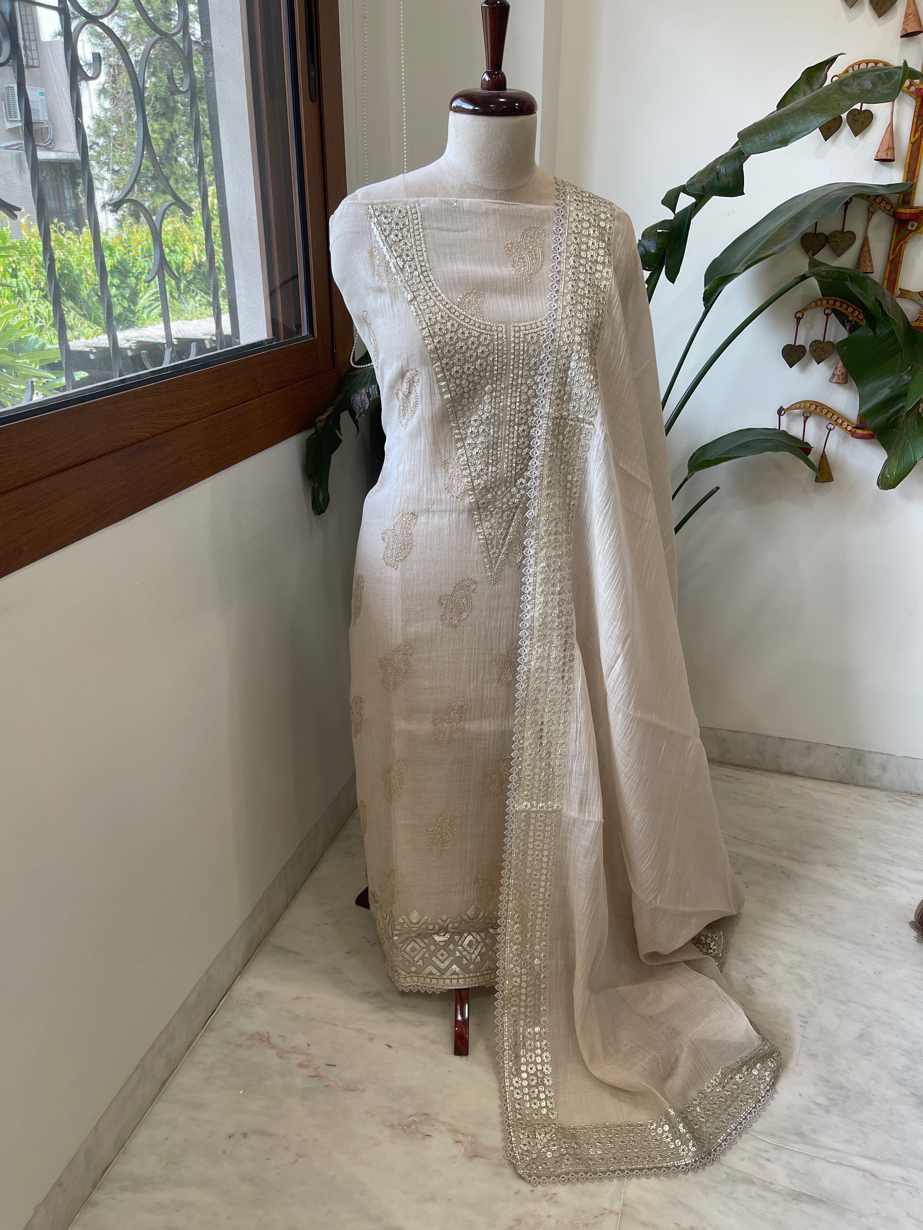 Pearl Beige Gota Applique Suit Set in Pure Mul Chanderi - Masakalee