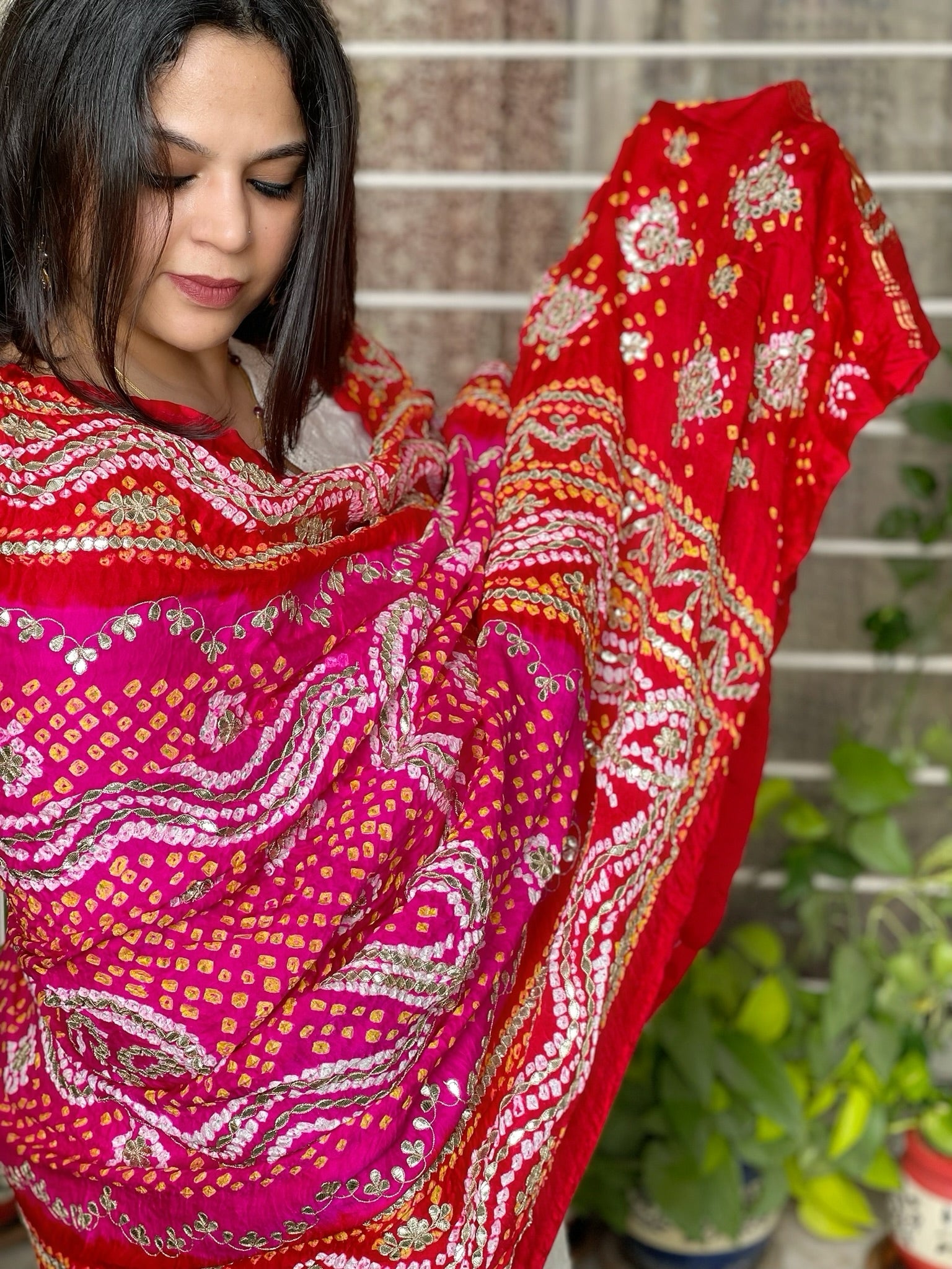 Pink Bandhani Dupatta with Gotapatti Handwork in Pure Silk - Masakalee