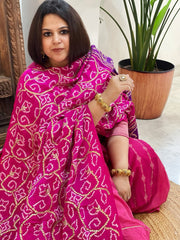 Pink Bandhani Dupatta with Gotapatti Handwork in Pure Silk - Masakalee