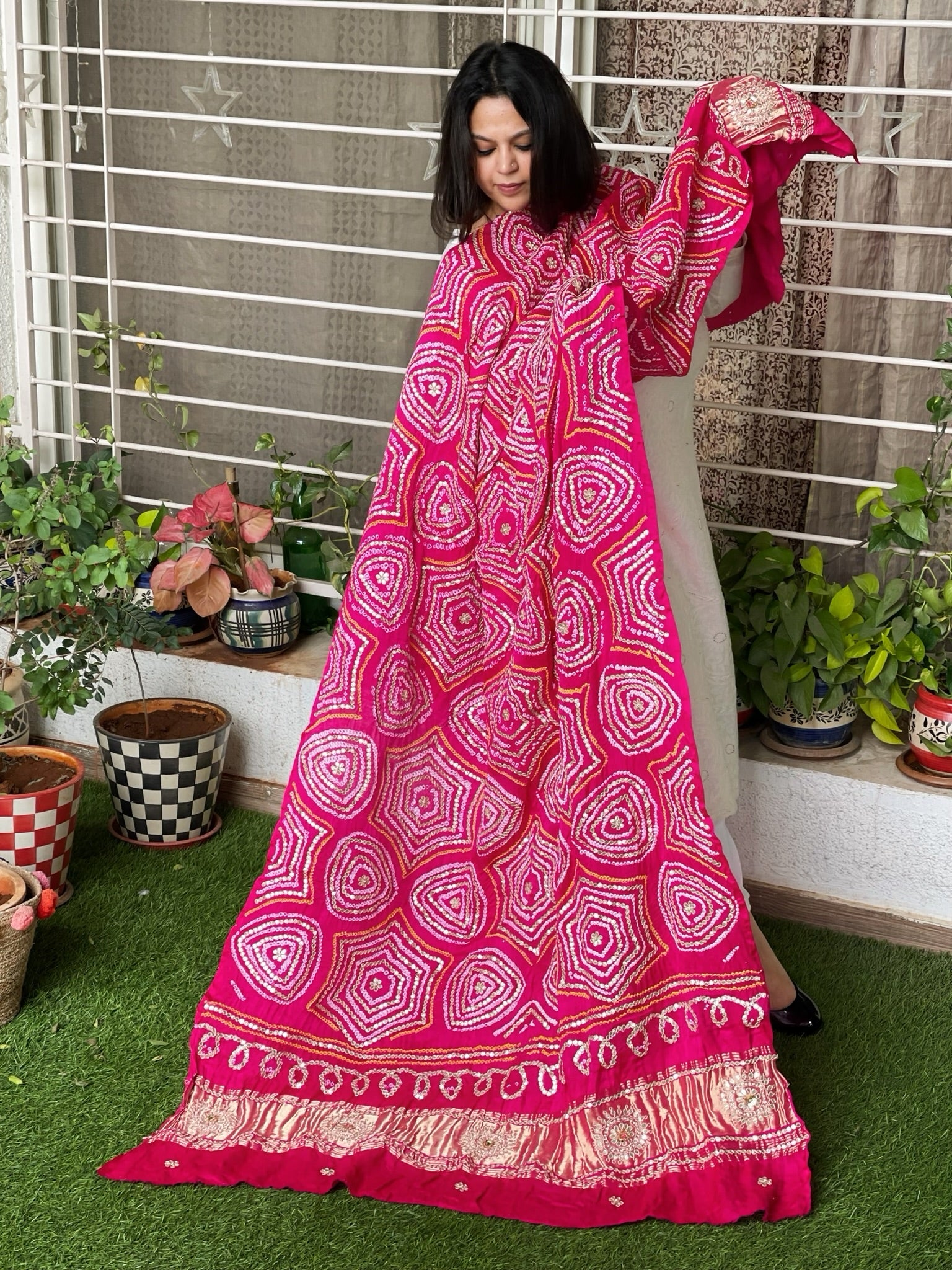 Pink Bandhani Dupatta with Gotapatti Handwork in Pure Silk - Masakalee